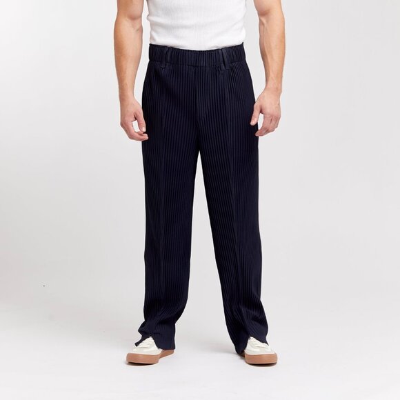 FAIRDIM Men's Pleated Blue Trousers - Size L
